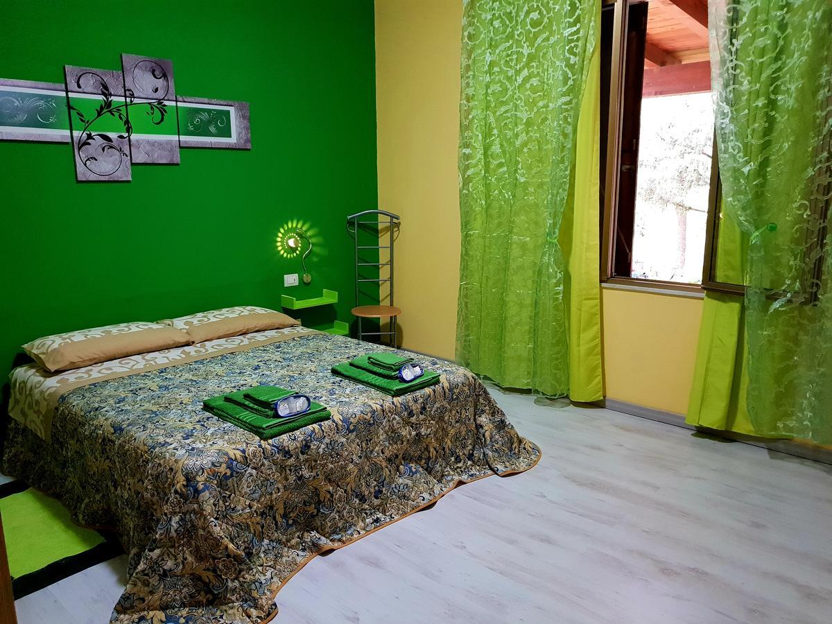 Is Tanas Bed and Breakfast Serdiana Exteriör bild